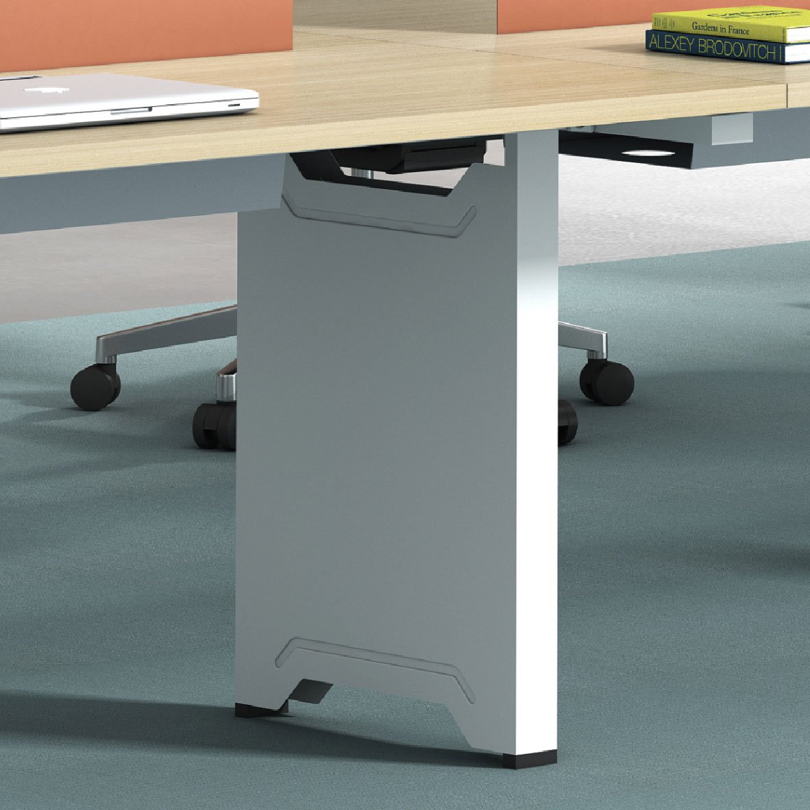 OVAR 4 Person Triangular Desk