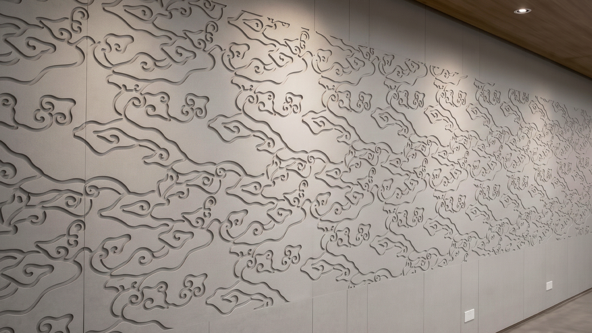 Custom Patterns, Quieter Rooms: A Closer Look at Vecho9